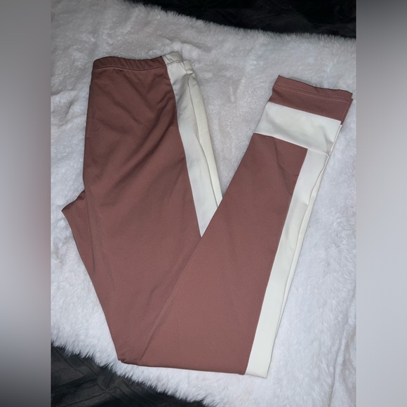 NWOT Forever 21 2pc Activewear set - Picture 4 of 10